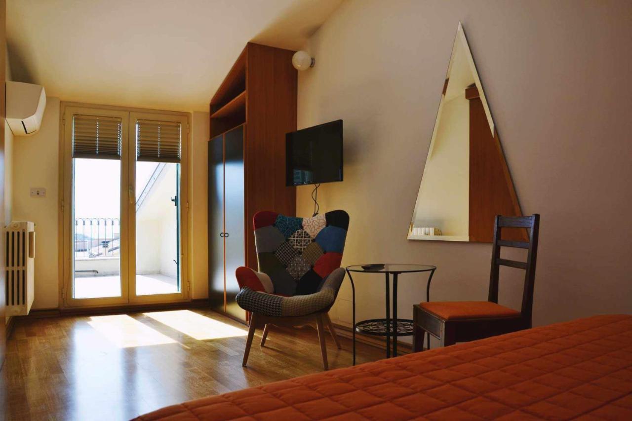 アトリ Beb Cornelia Bed & Breakfast エクステリア 写真